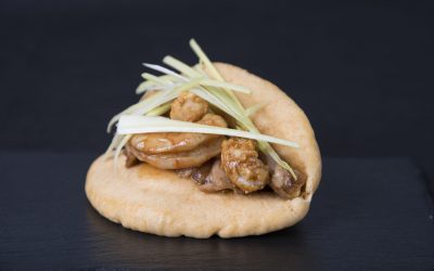Pan bao al pimentón de mar y montaña al estilo oriental